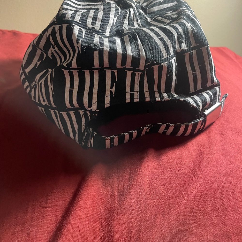 Huff hat - Picture 3 of 5